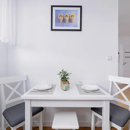 Apartment Modern With Parking Near Tauron Arena By Rent Like *