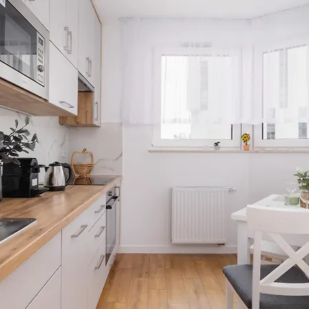 Apartment Modern With Parking Near Tauron Arena By Rent Like Krakow